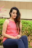 Diksha Panth Photo Images